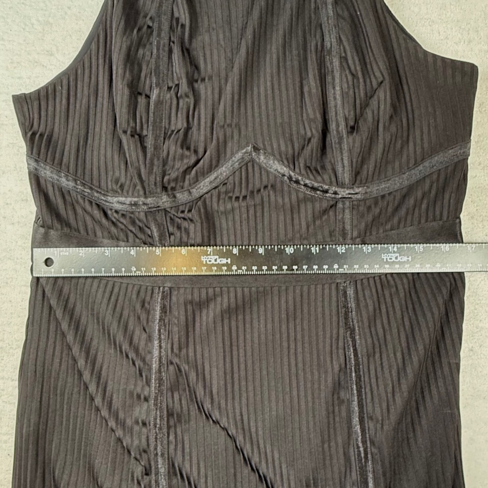 Torrid Womens Dress 2x Black Ribbed Halter Bodycon Mini Velvet Trim LBD Edgy - Picture 6 of 11